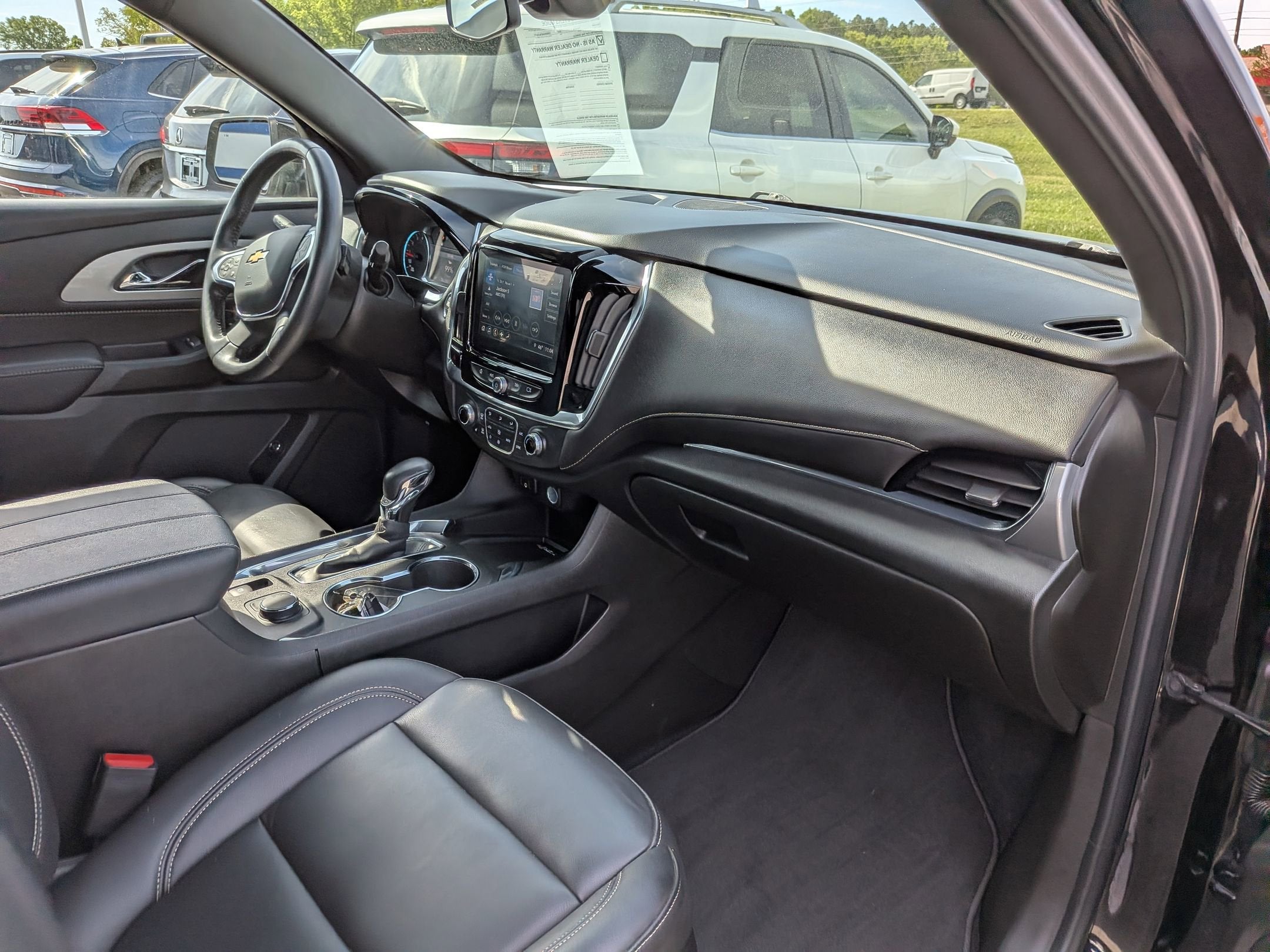 2022 Chevrolet Traverse LT Leather
