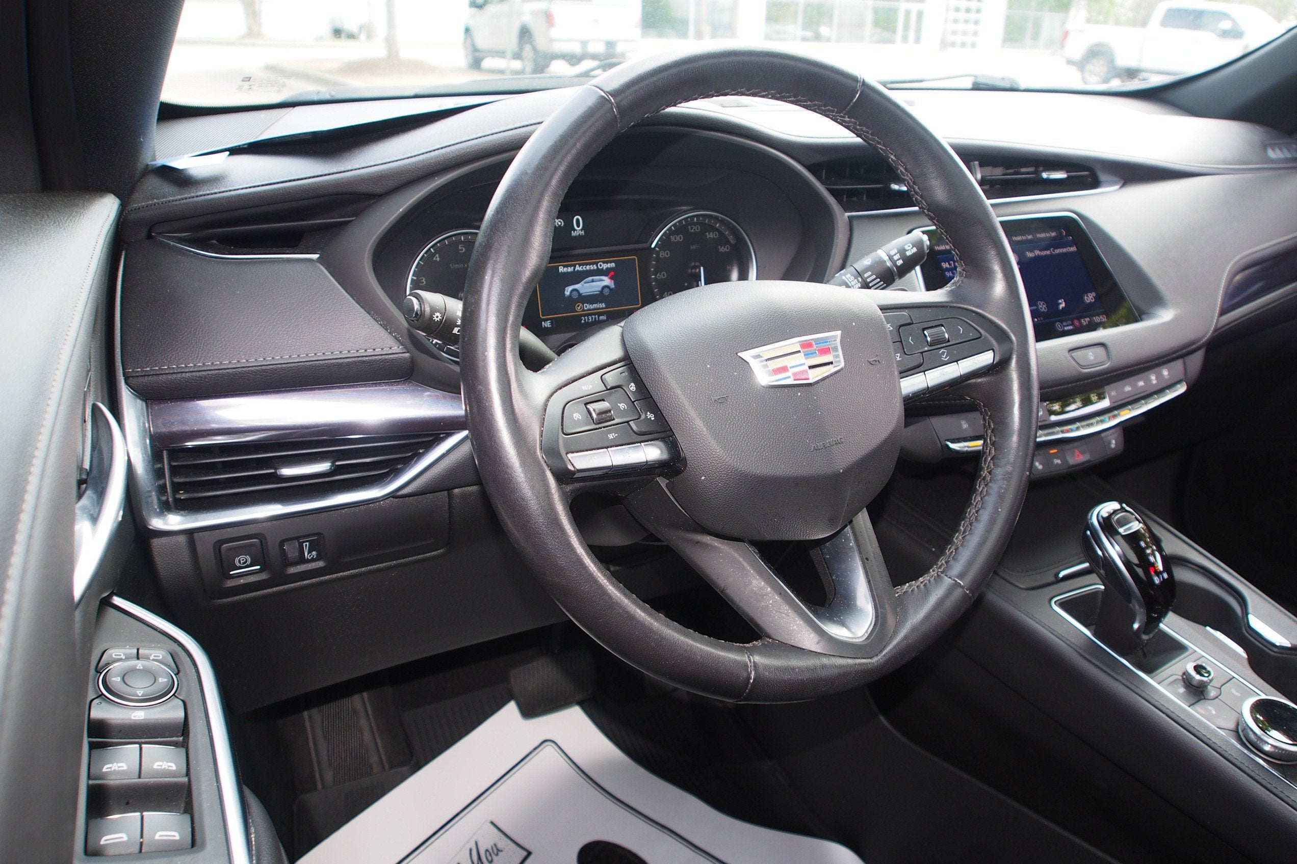 2023 Cadillac XT4 FWD Luxury