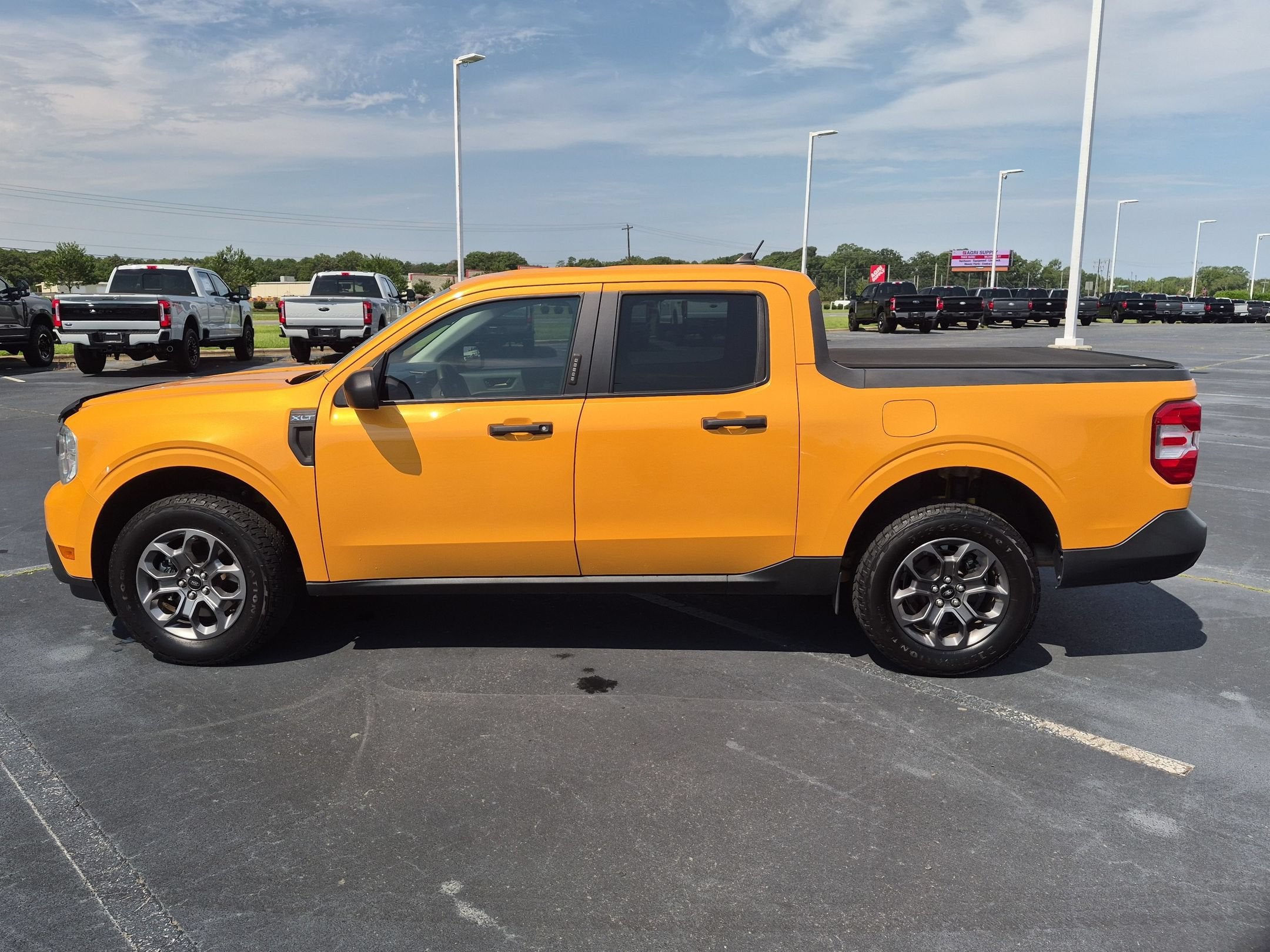2022 Ford Maverick XLT