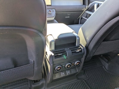 2023 Land Rover Defender X-Dynamic SE