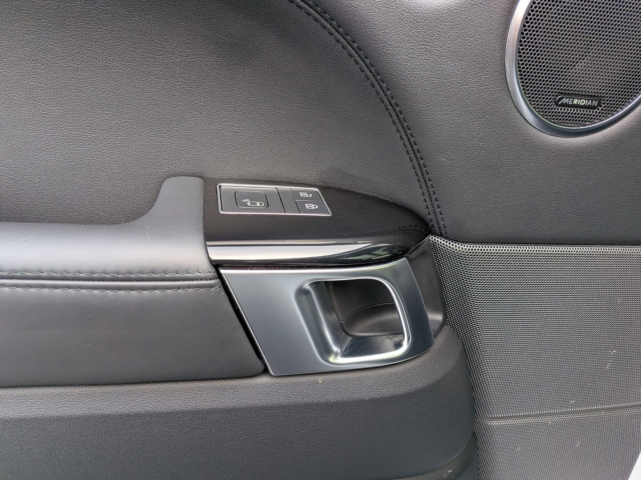 2021 Land Rover Range Rover Sport HSE Silver Edition