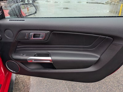 2022 Ford Mustang Mach 1