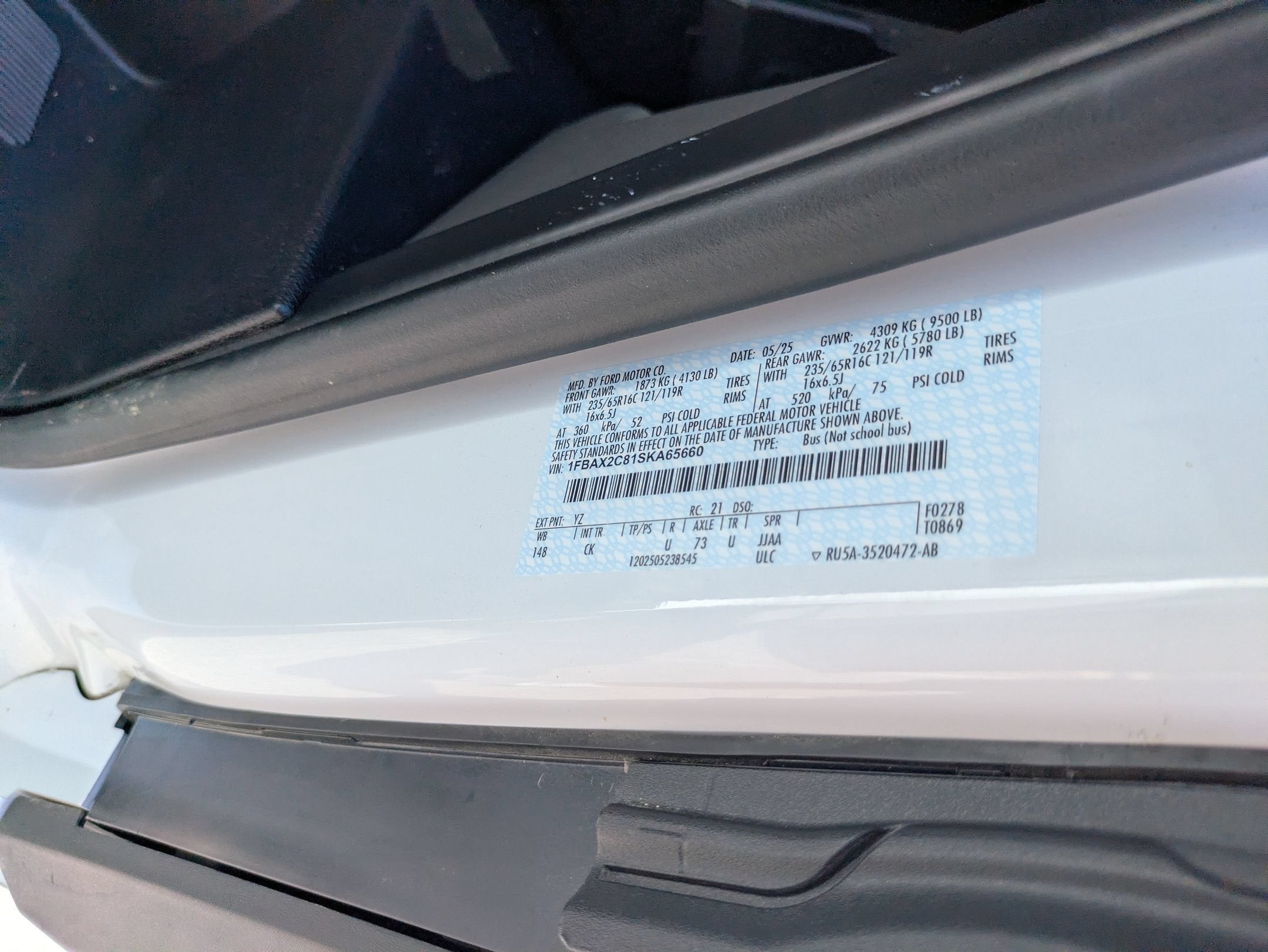 2025 Ford Transit Passenger Wagon XL