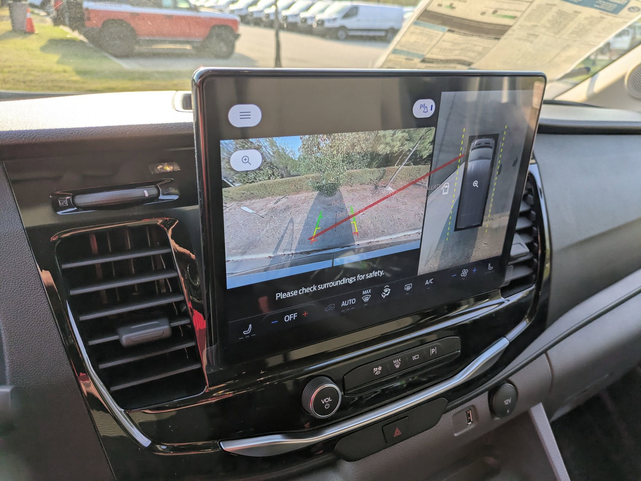 2026 Ford Transit Passenger Wagon XLT