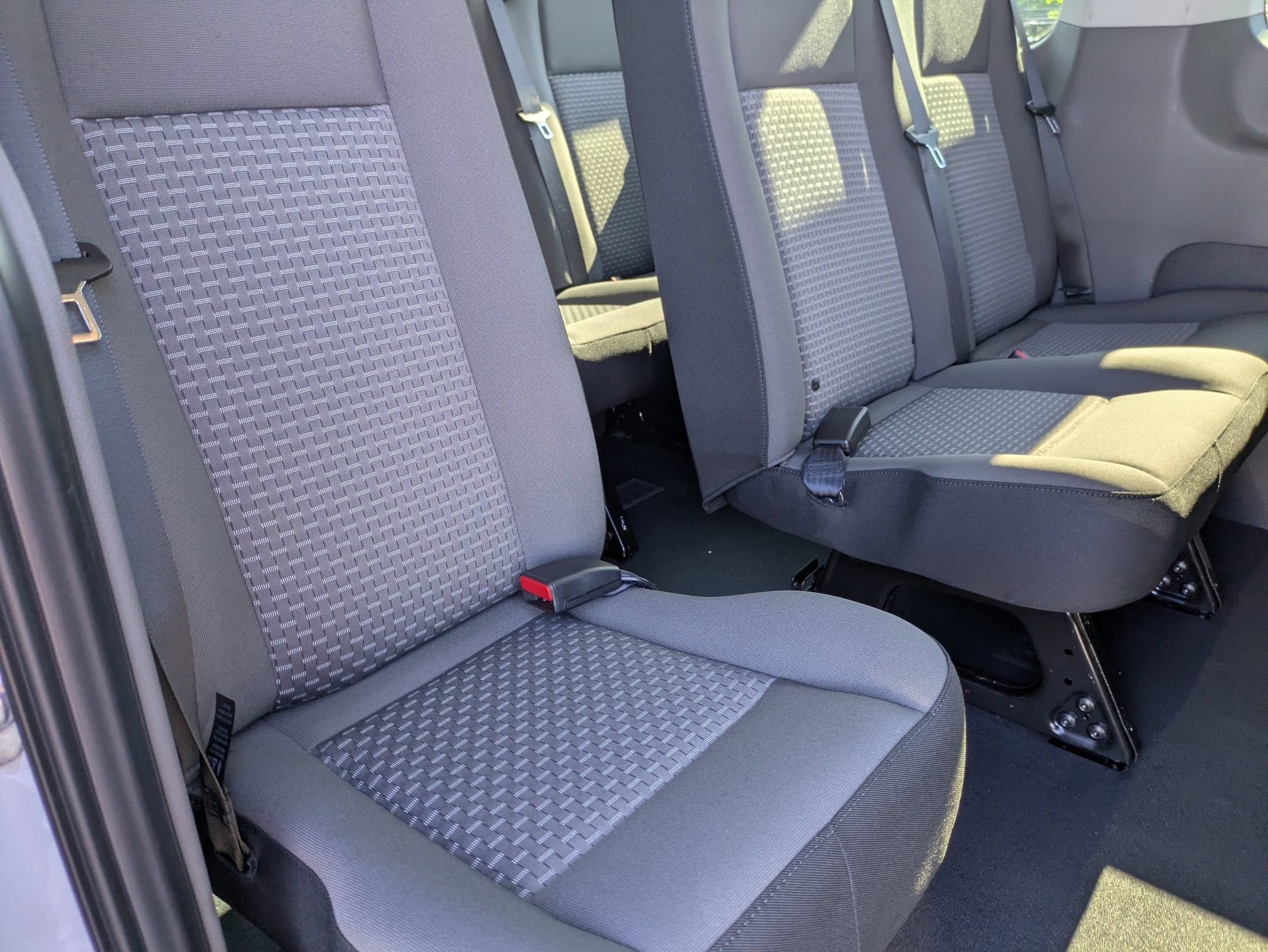 2026 Ford Transit Passenger Wagon XL