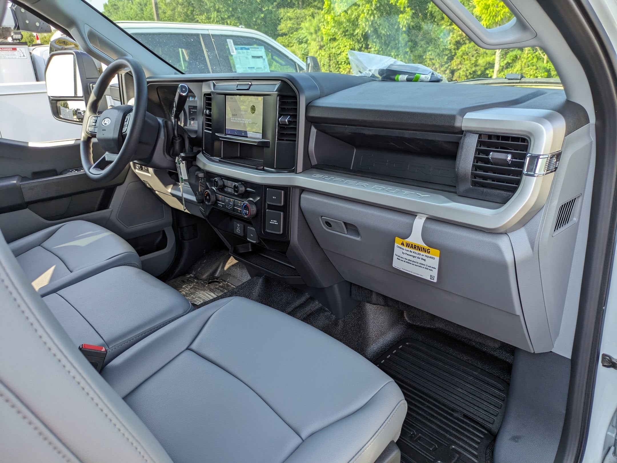 2025 Ford Super Duty F-450 DRW XL