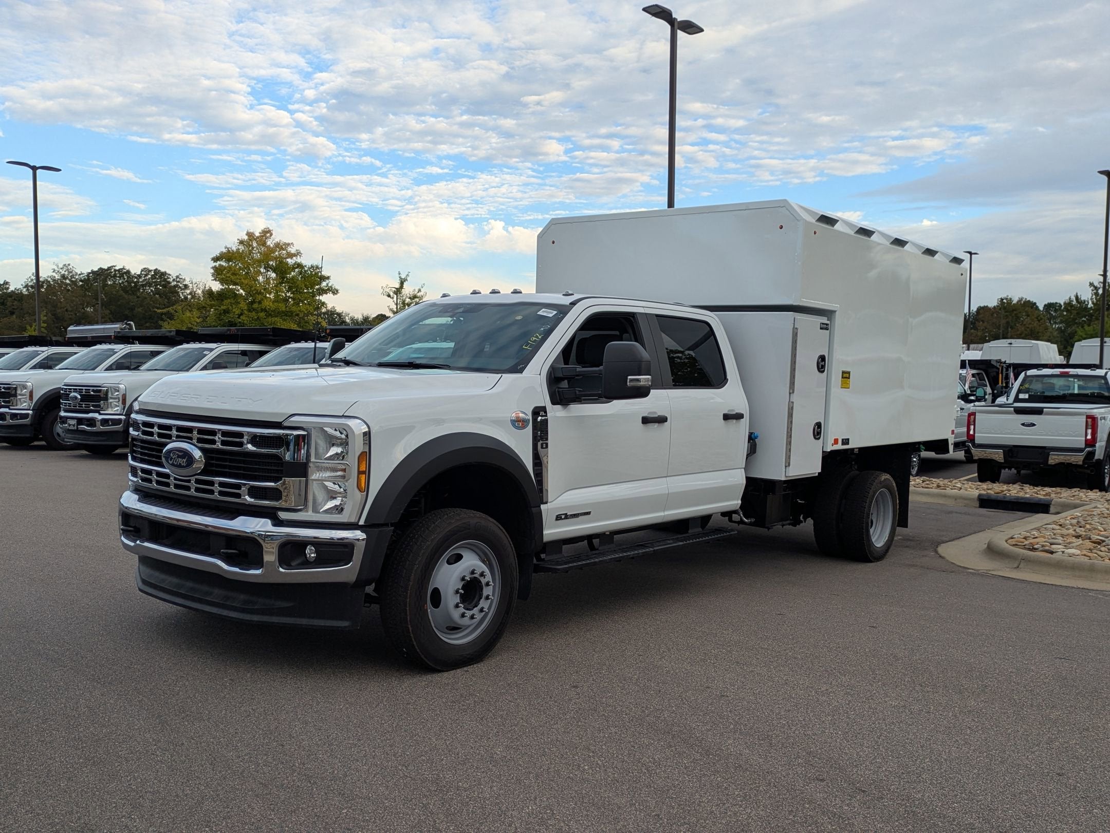 2025 Ford Super Duty F-550 DRW XL