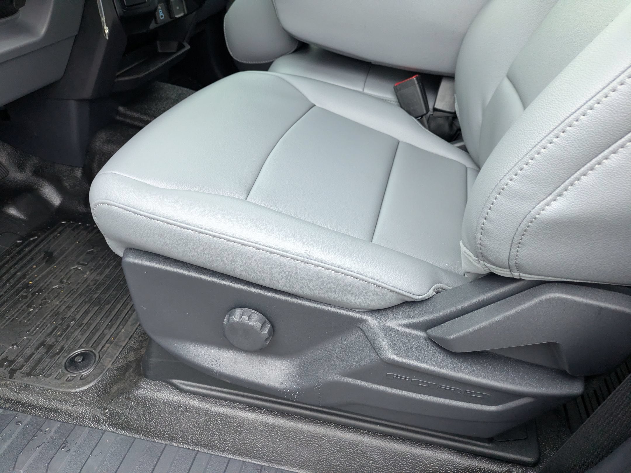 2026 Ford Super Duty F-550 DRW XL