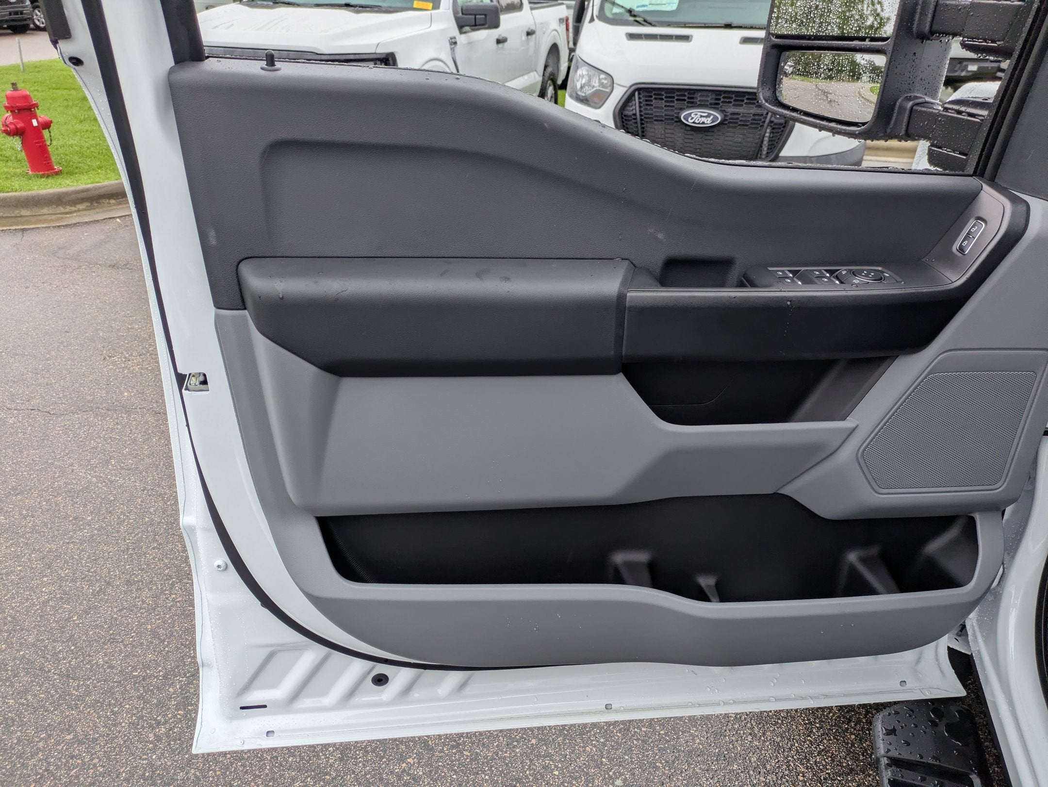 2026 Ford Super Duty F-550 DRW XL