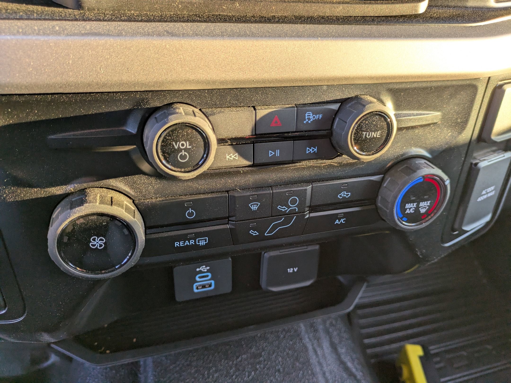 2025 Ford Super Duty F-550 DRW XL