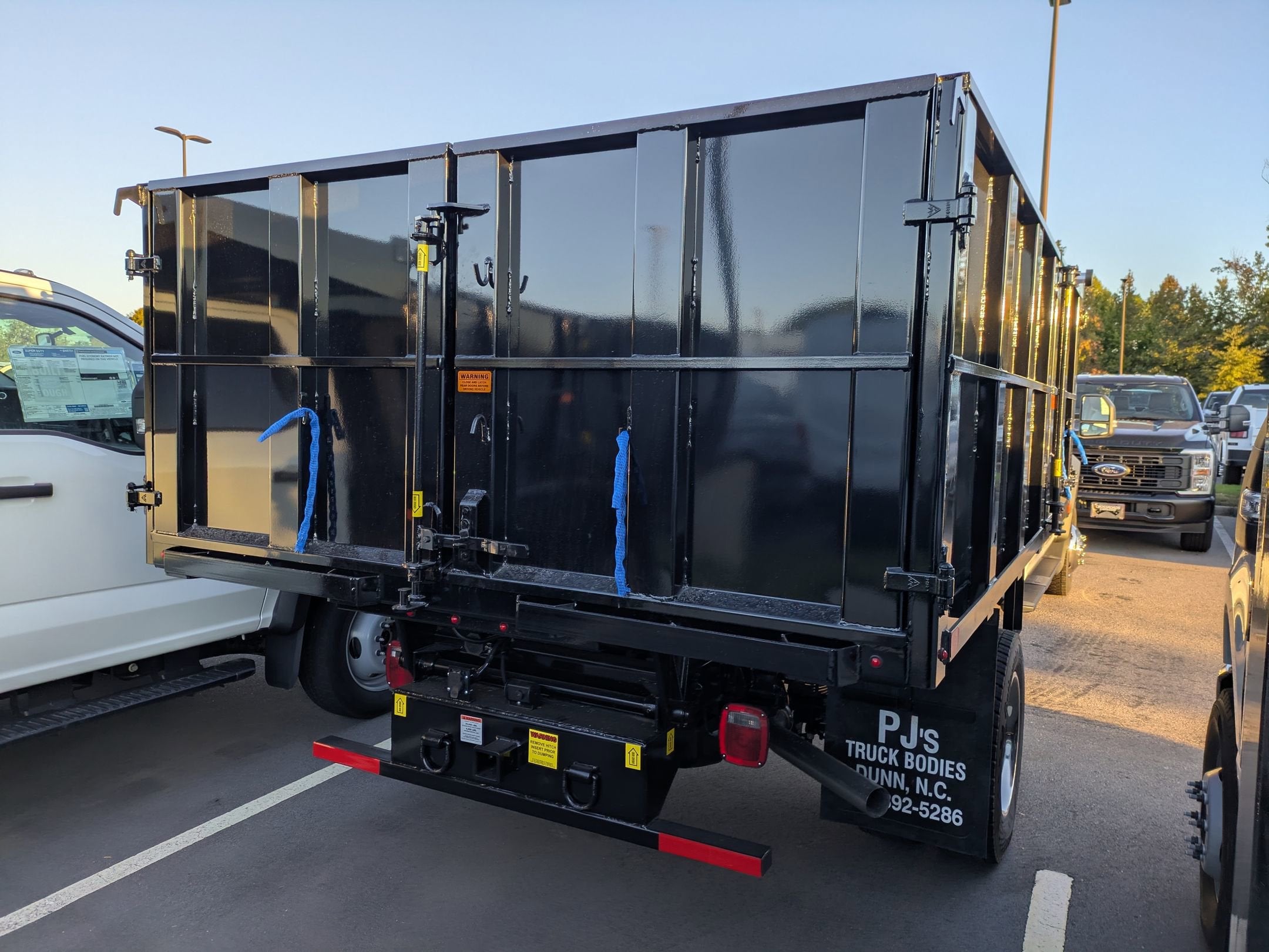 2025 Ford Super Duty F-550 DRW XL