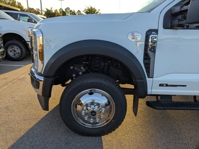 2025 Ford Super Duty F-550 DRW XL