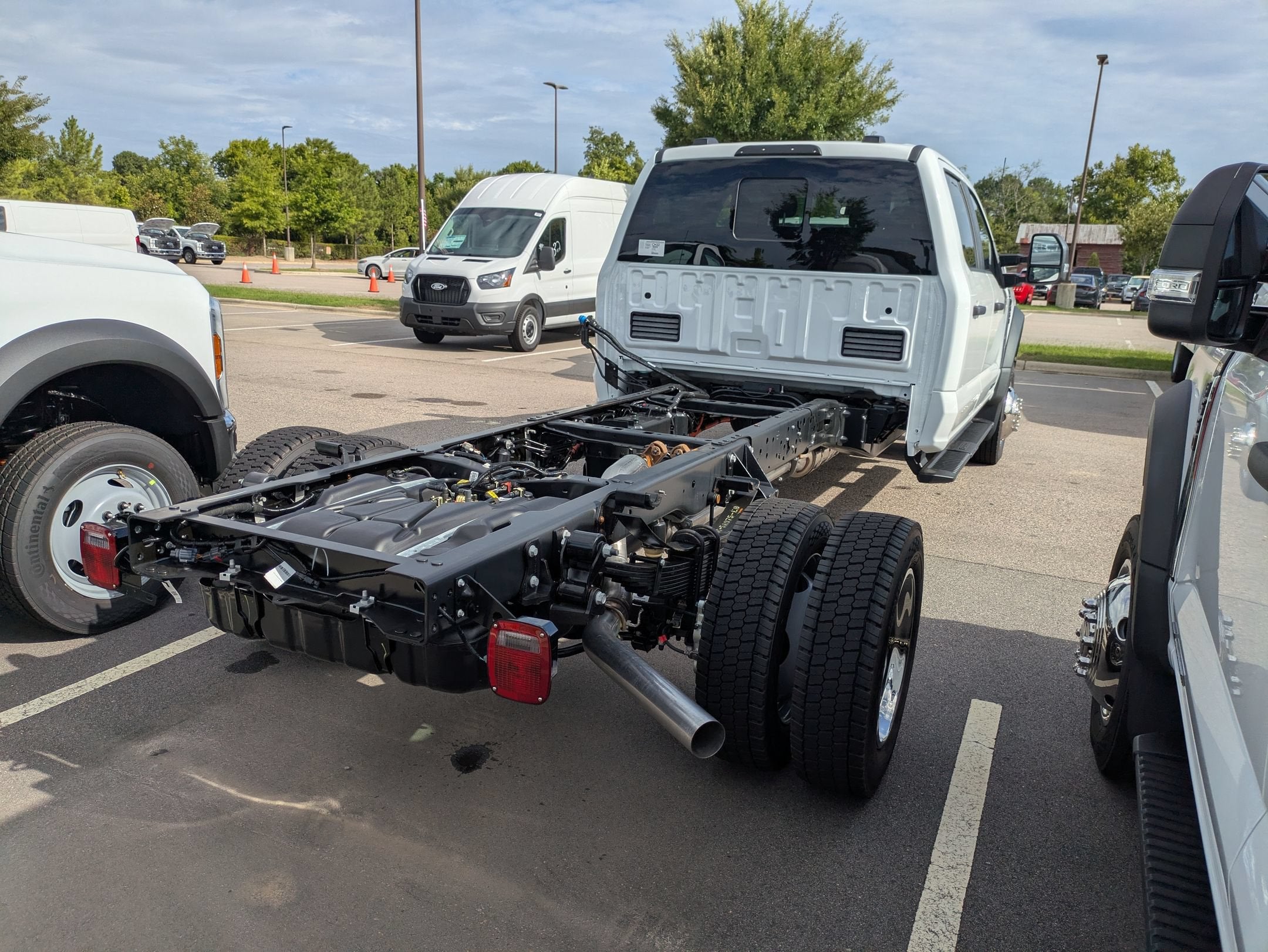 2026 Ford Super Duty F-550 DRW XL