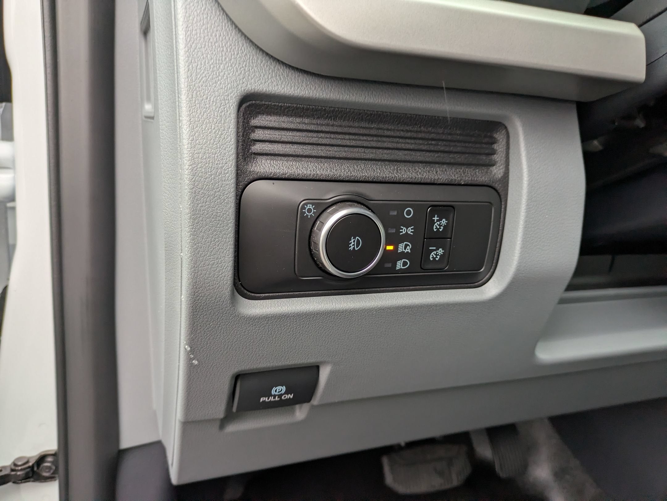 2026 Ford Super Duty F-550 DRW XL