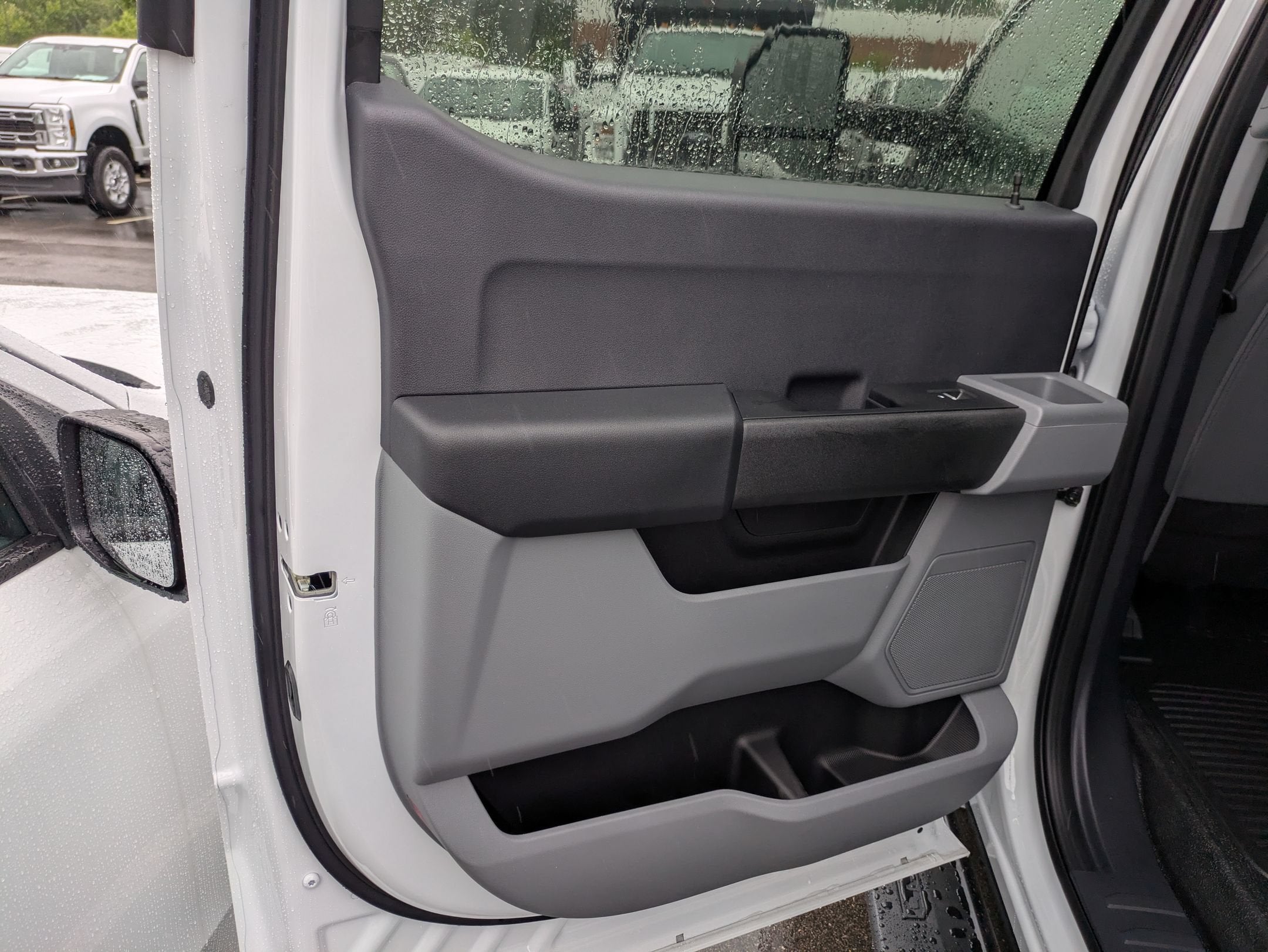 2026 Ford Super Duty F-550 DRW XL