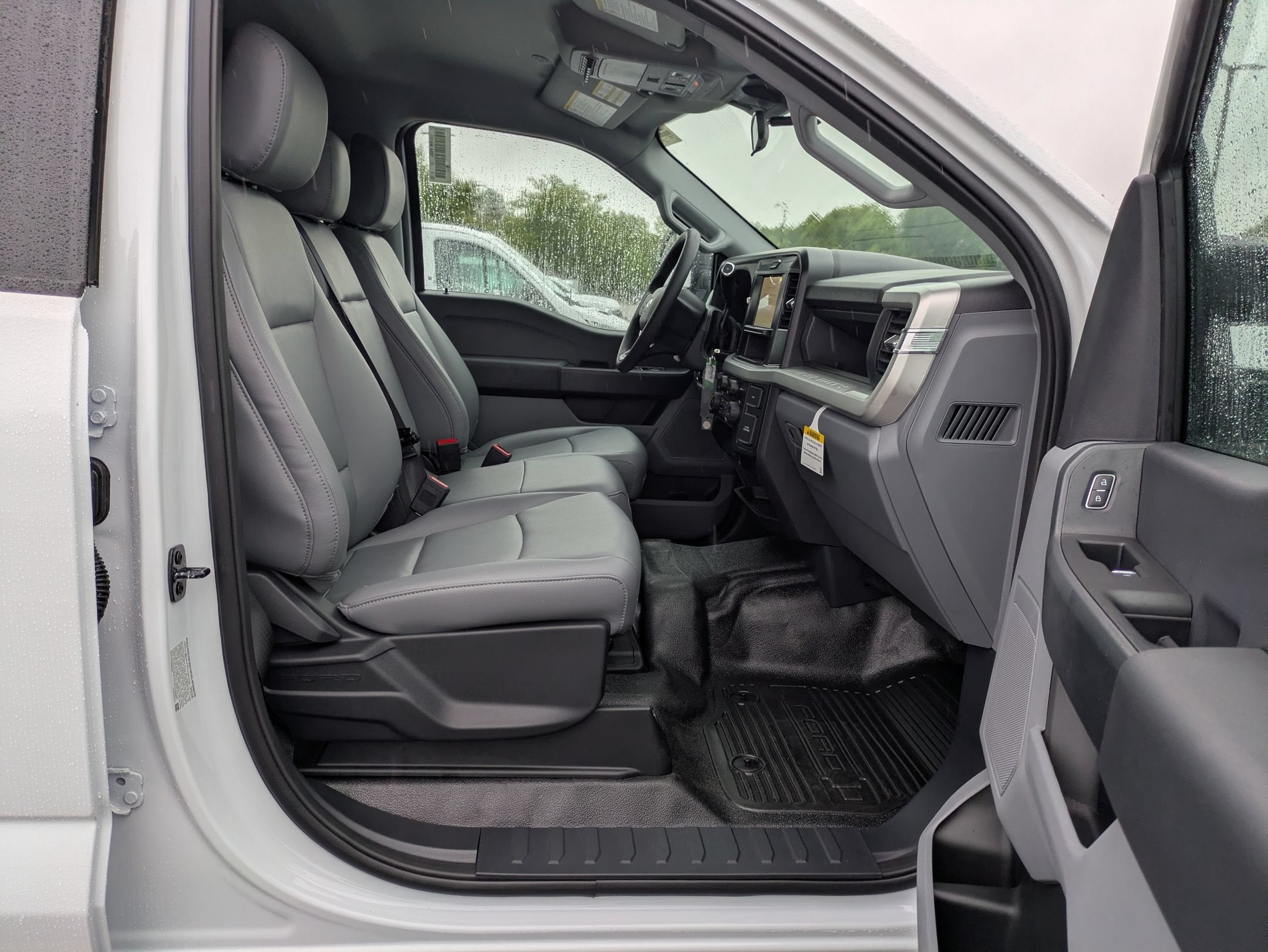 2026 Ford Super Duty F-550 DRW XL