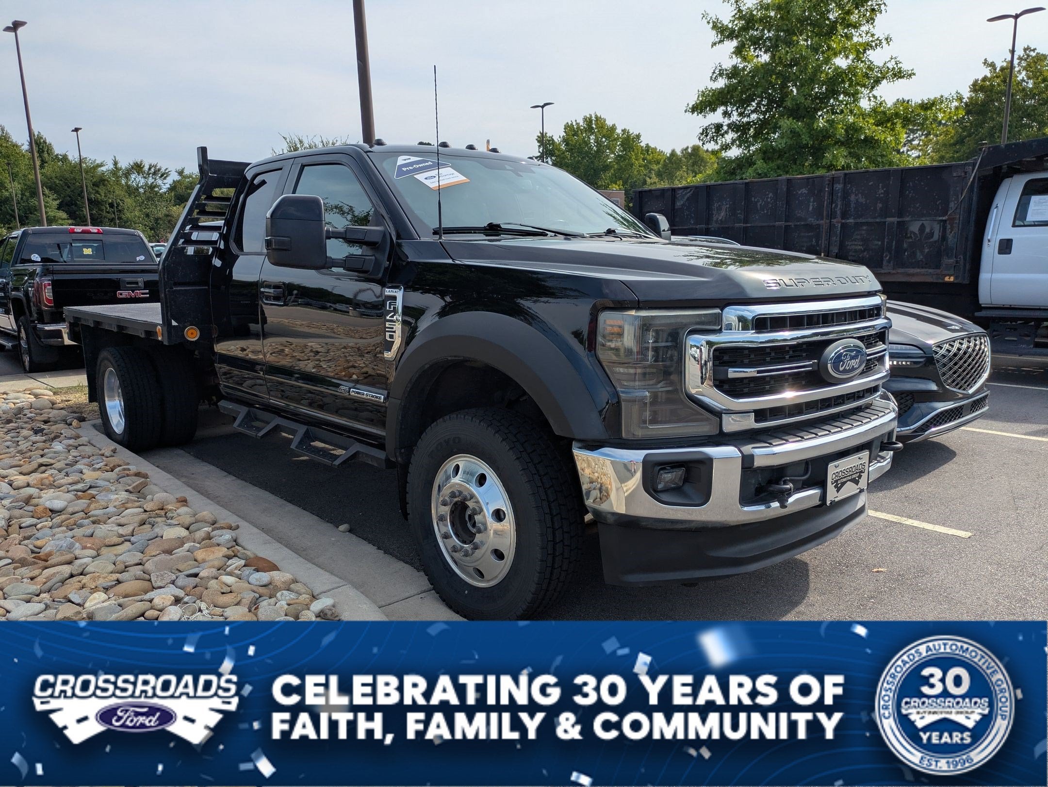 2022 Ford Super Duty F-450 DRW LARIAT