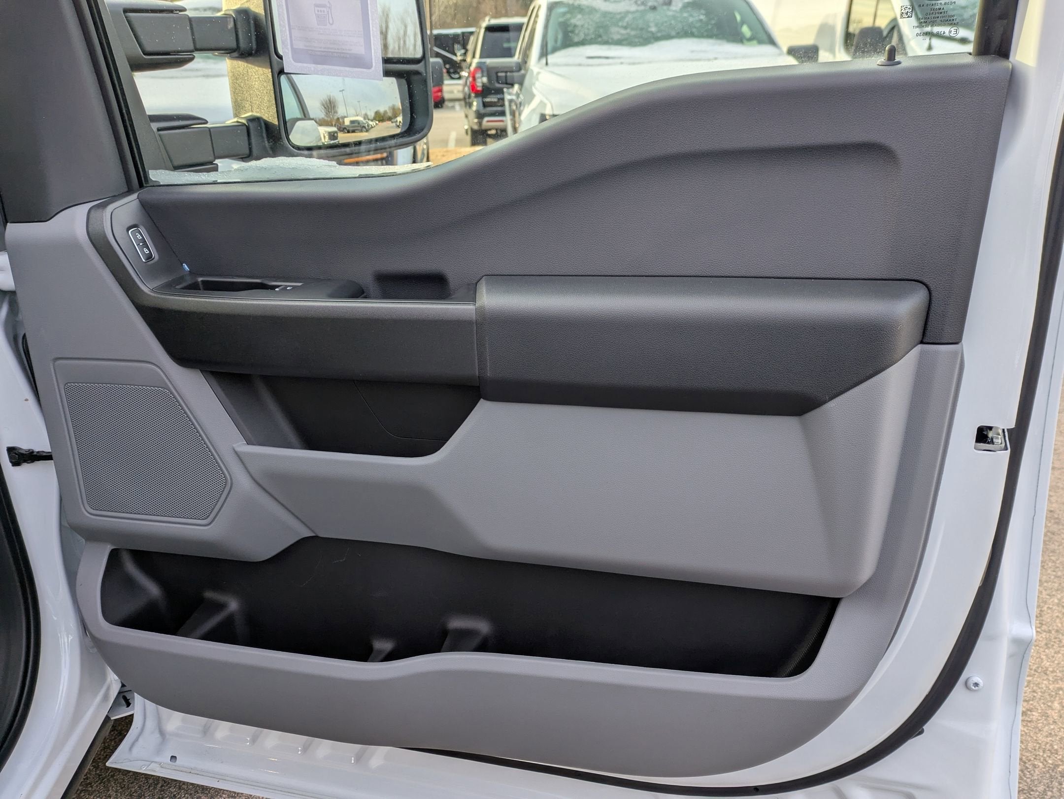 2026 Ford Super Duty F-350 DRW XL