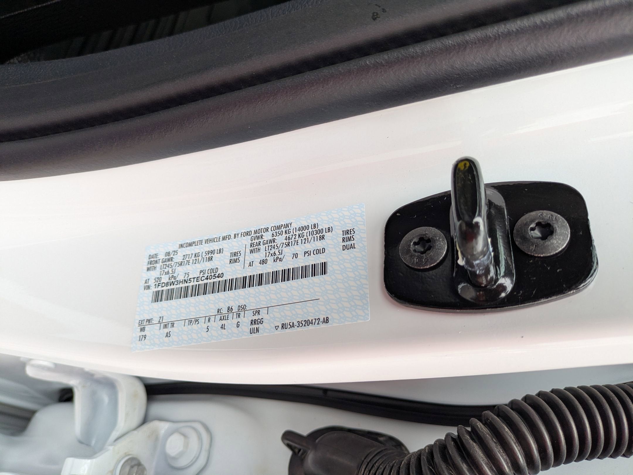 2026 Ford Super Duty F-350 DRW XL