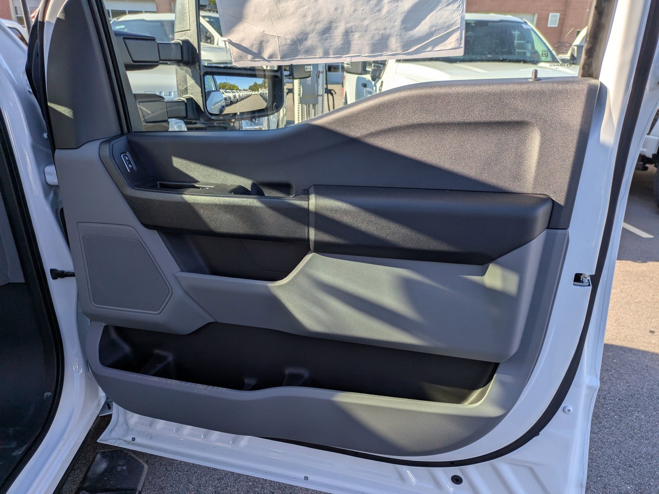 2025 Ford Super Duty F-350 DRW XL