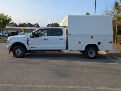 2026 Ford Super Duty F-350 DRW XL