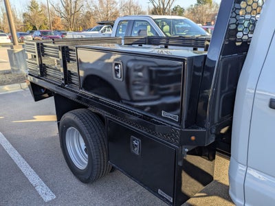 2026 Ford Super Duty F-350 DRW XL