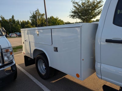2026 Ford Super Duty F-350 DRW XL