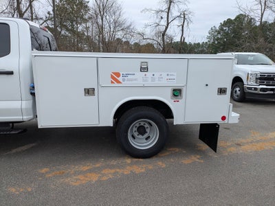 2026 Ford Super Duty F-350 DRW XL