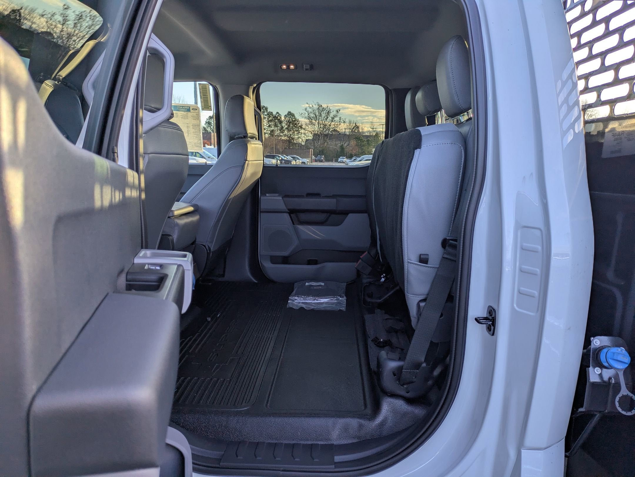 2026 Ford Super Duty F-350 DRW XL