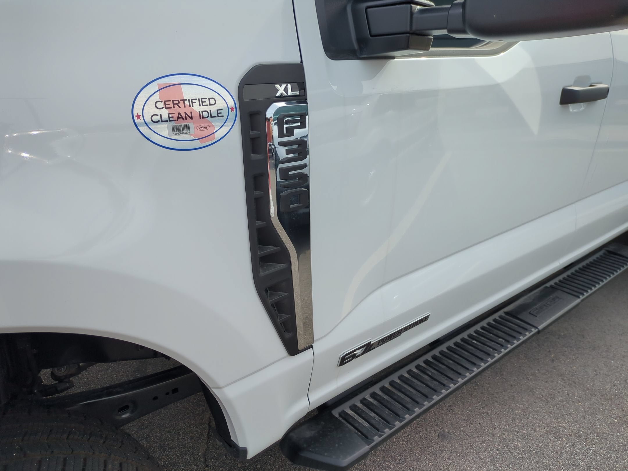 2026 Ford Super Duty F-350 DRW XL