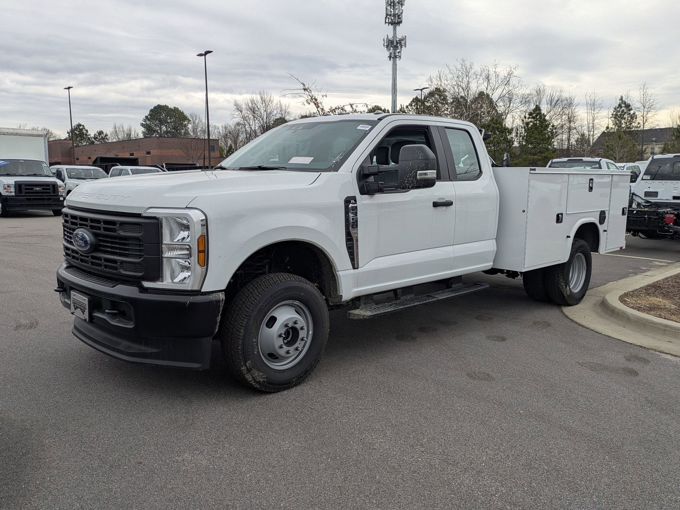 2025 Ford Super Duty F-350 DRW XL