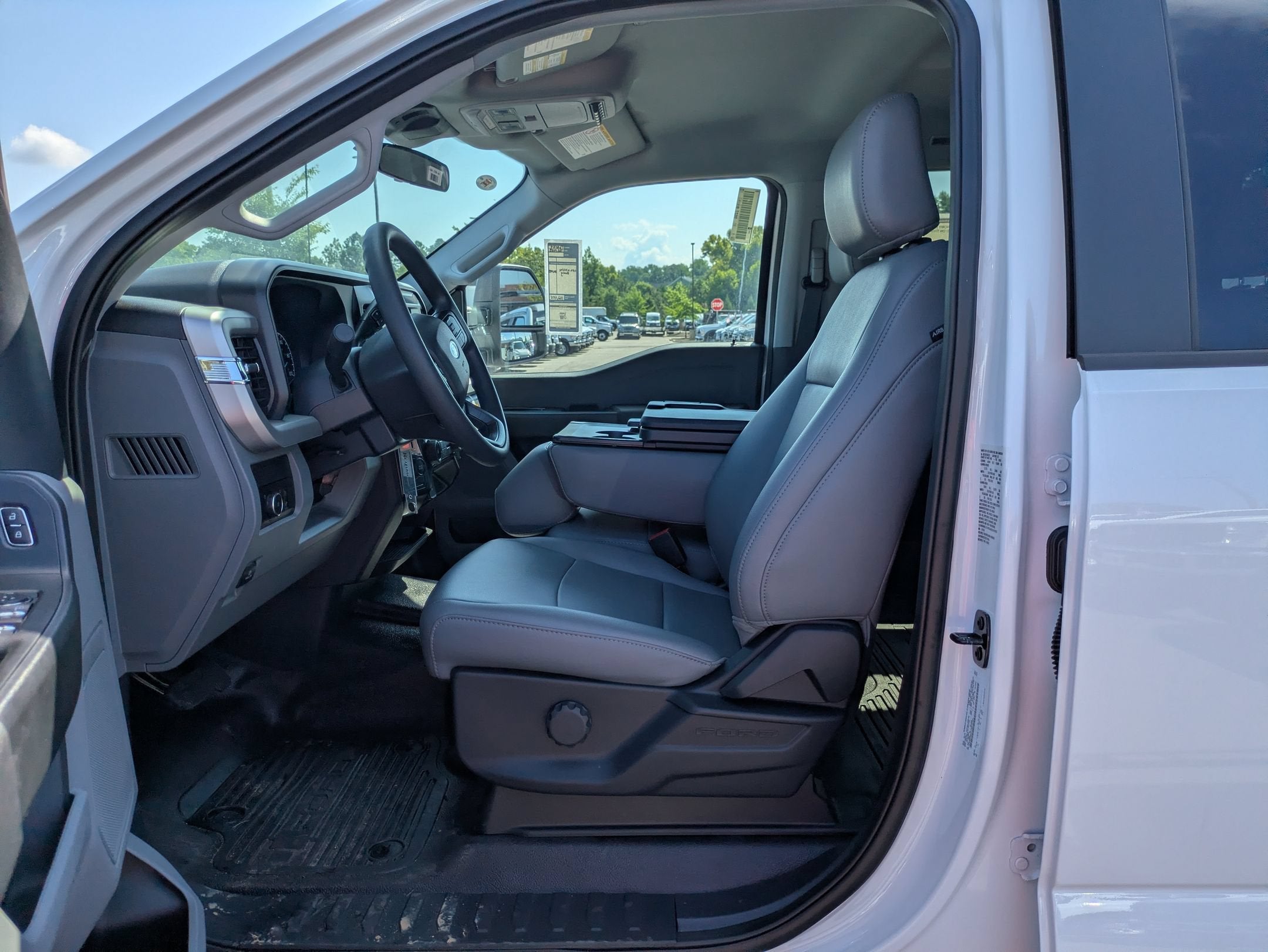 2026 Ford Super Duty F-450 DRW XL