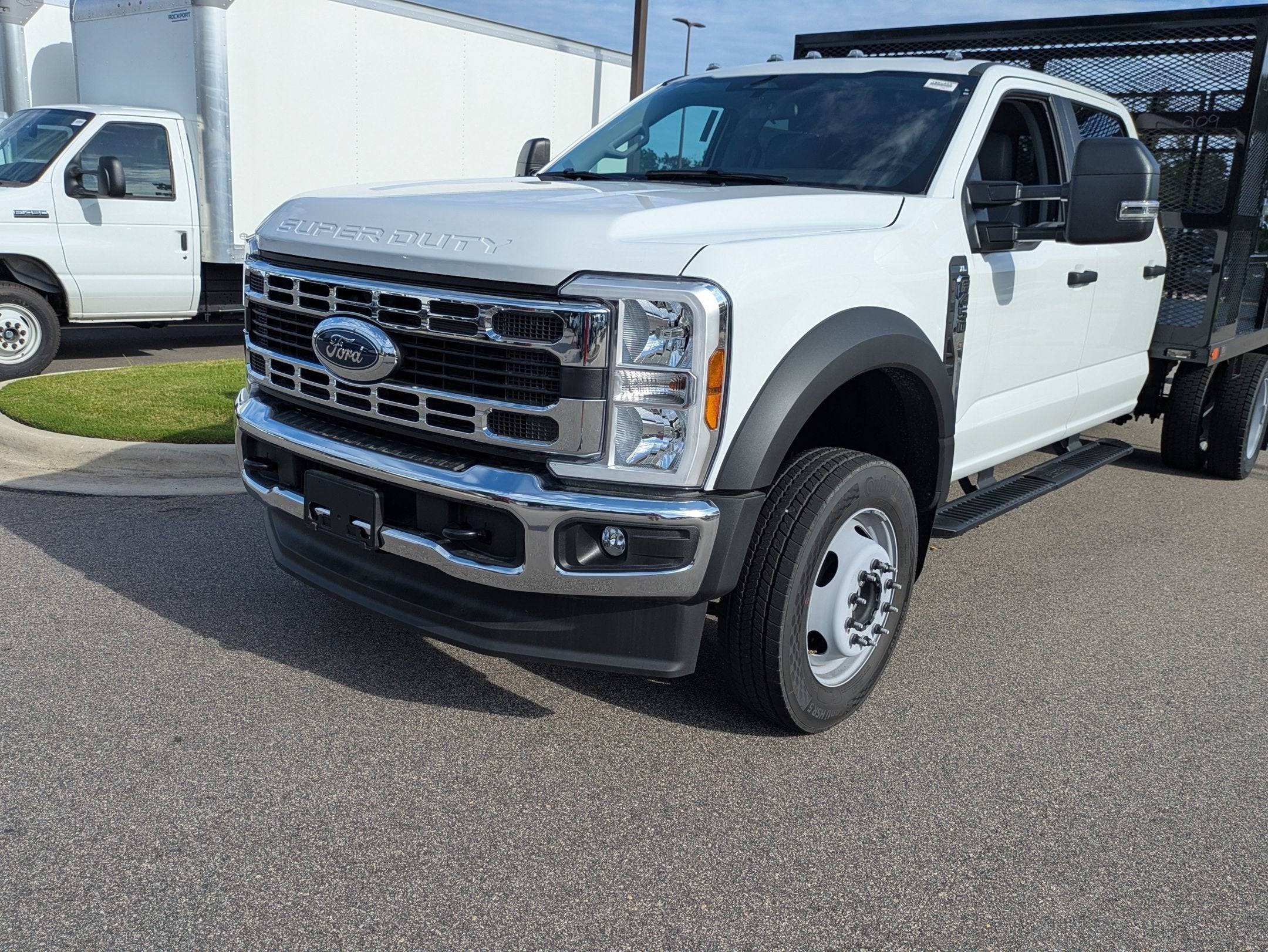 2026 Ford Super Duty F-450 DRW XL