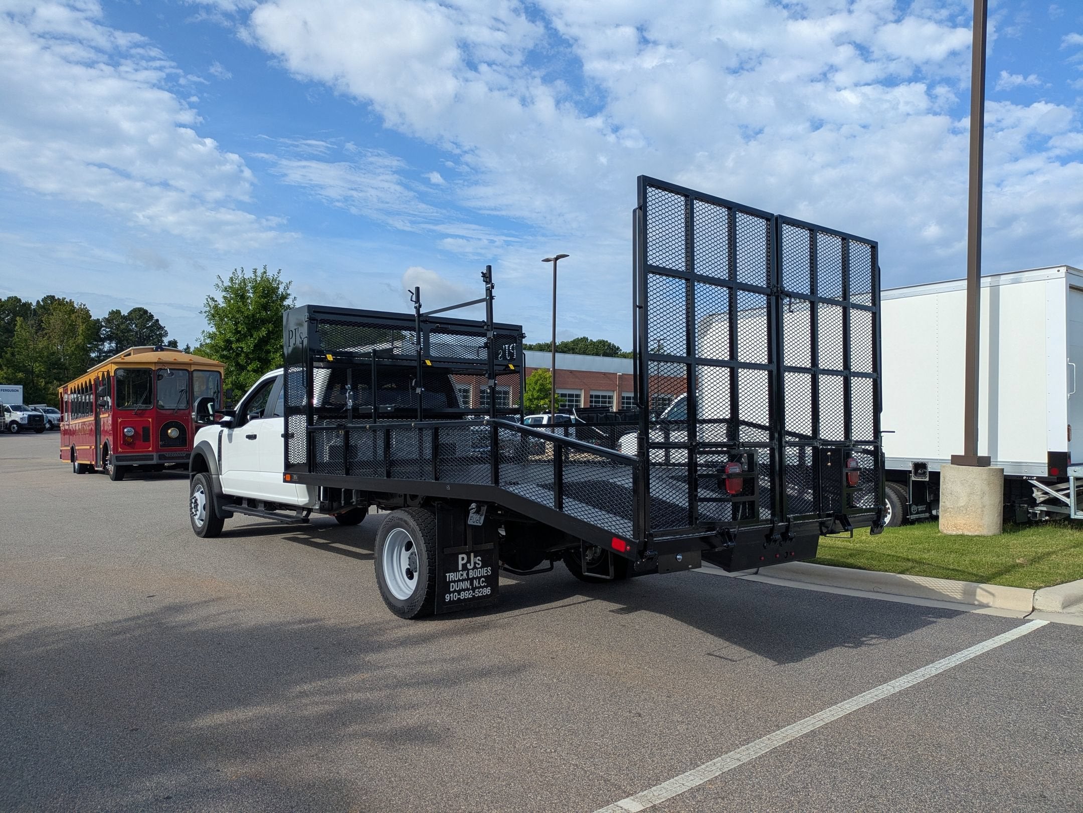 2026 Ford Super Duty F-450 DRW XL