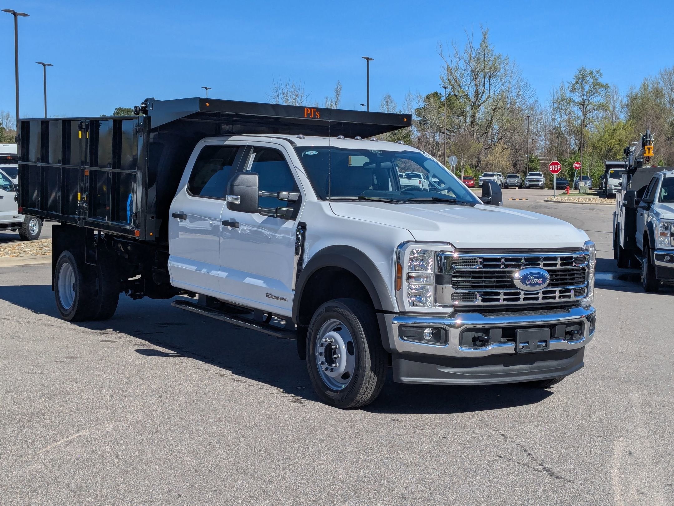 2026 Ford Super Duty F-450 DRW XL