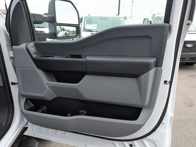 2026 Ford Super Duty F-550 DRW XL