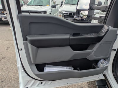 2026 Ford Super Duty F-550 DRW XL