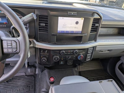 2026 Ford Super Duty F-550 DRW XL