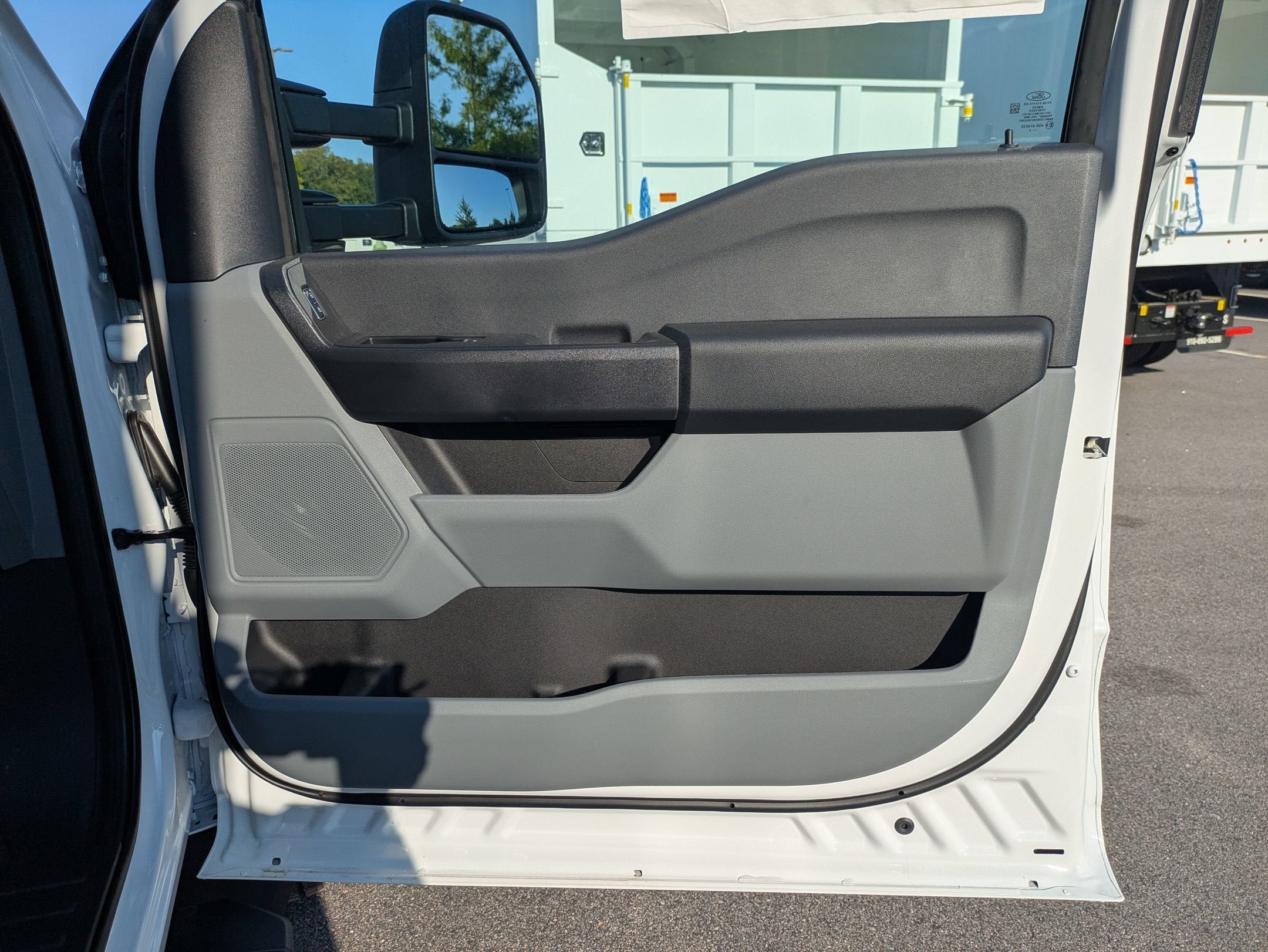 2026 Ford Super Duty F-550 DRW XL