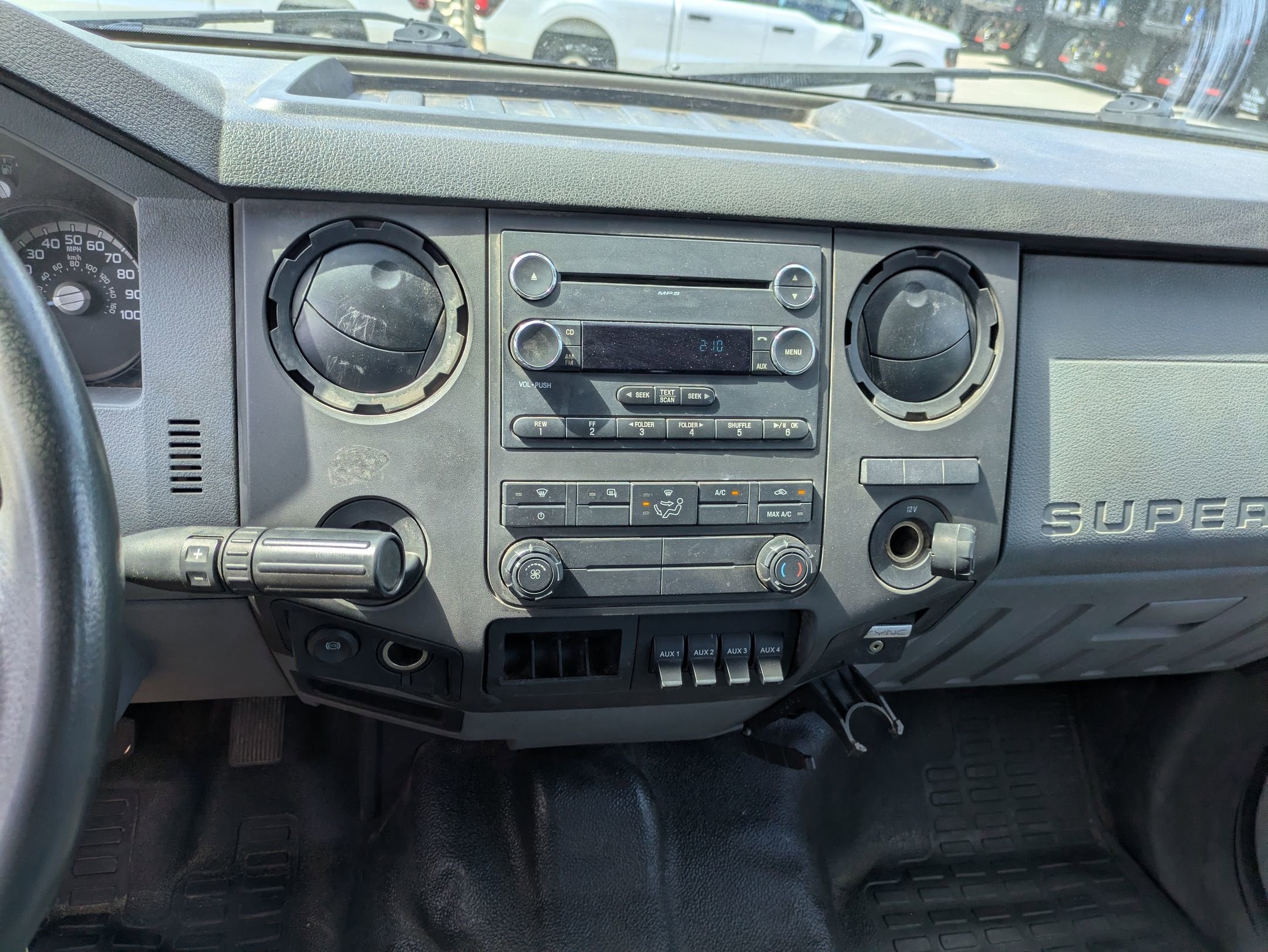2017 Ford F-750SD Base