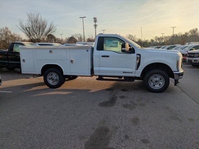2026 Ford Super Duty F-350 SRW XL