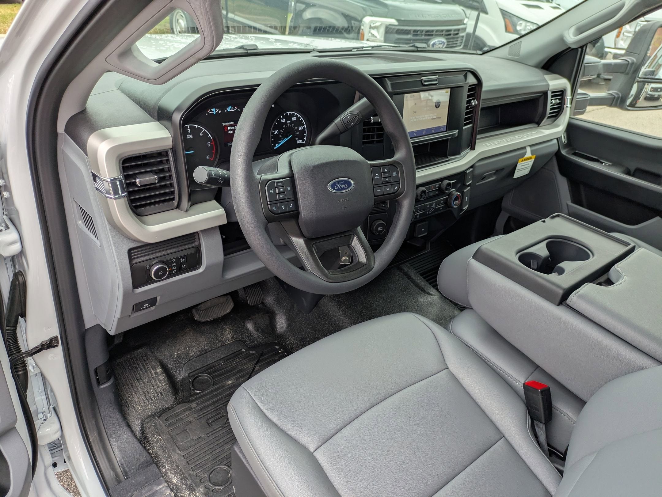 2026 Ford Super Duty F-350 DRW XL