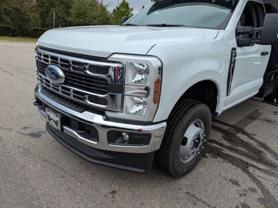 2026 Ford Super Duty F-350 DRW XL