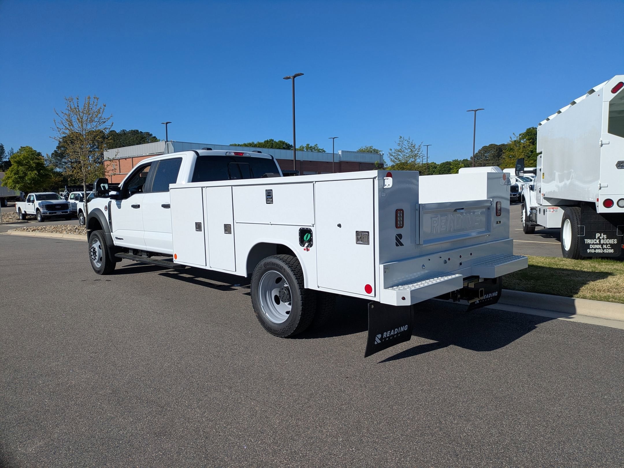 2026 Ford Super Duty F-550 DRW XL