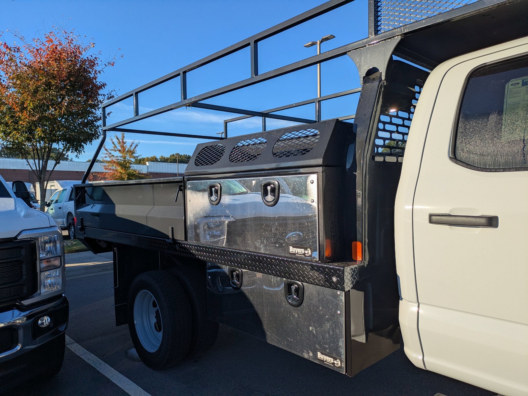 2027 Ford Super Duty F-550 DRW XL