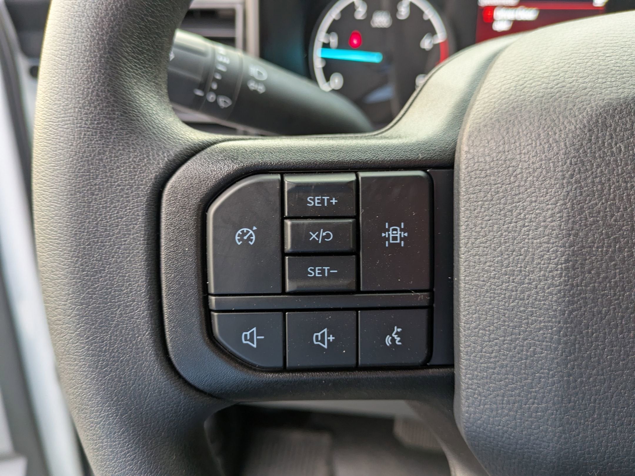 2026 Ford Super Duty F-550 DRW XL