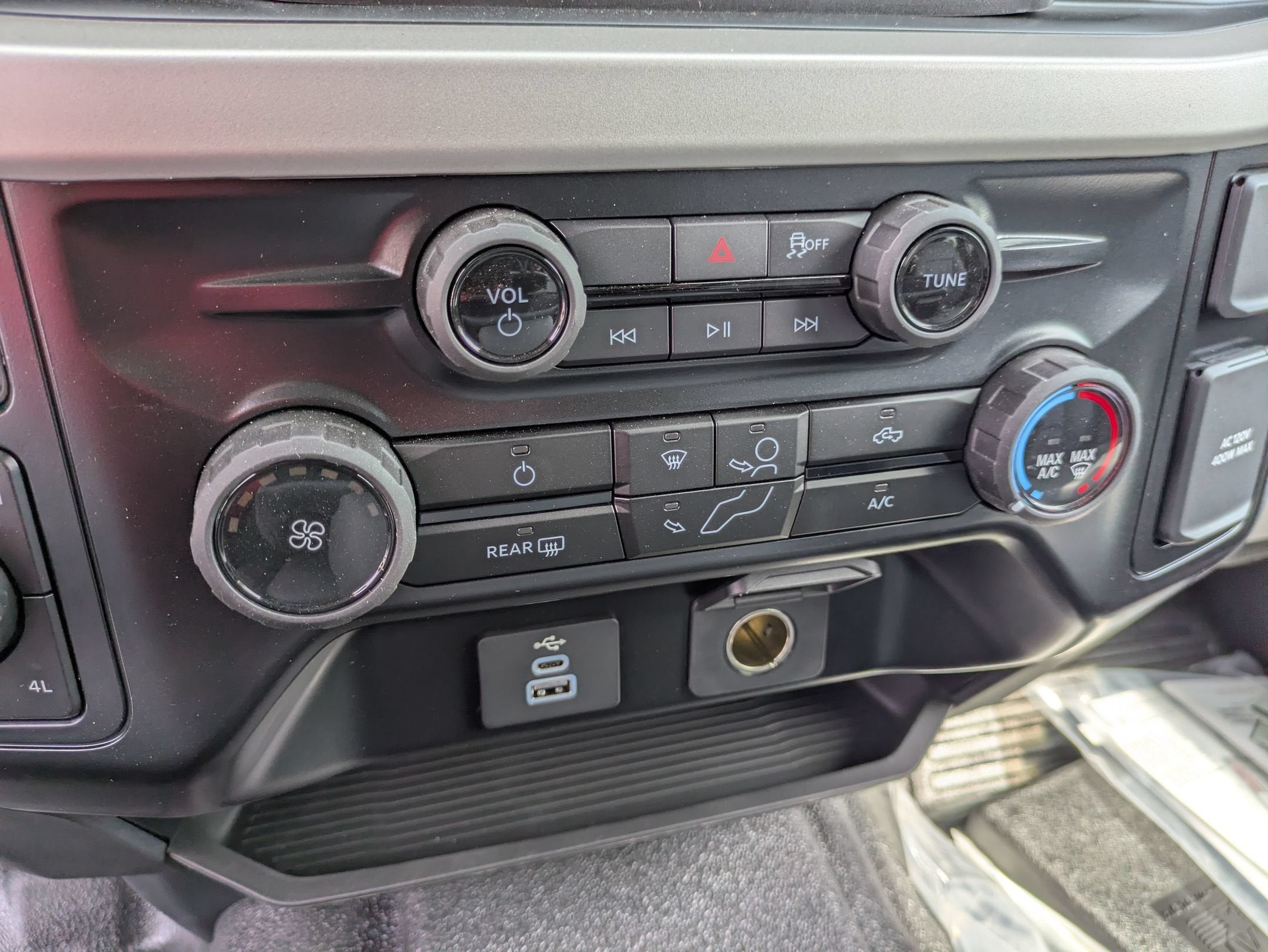 2026 Ford Super Duty F-550 DRW XL