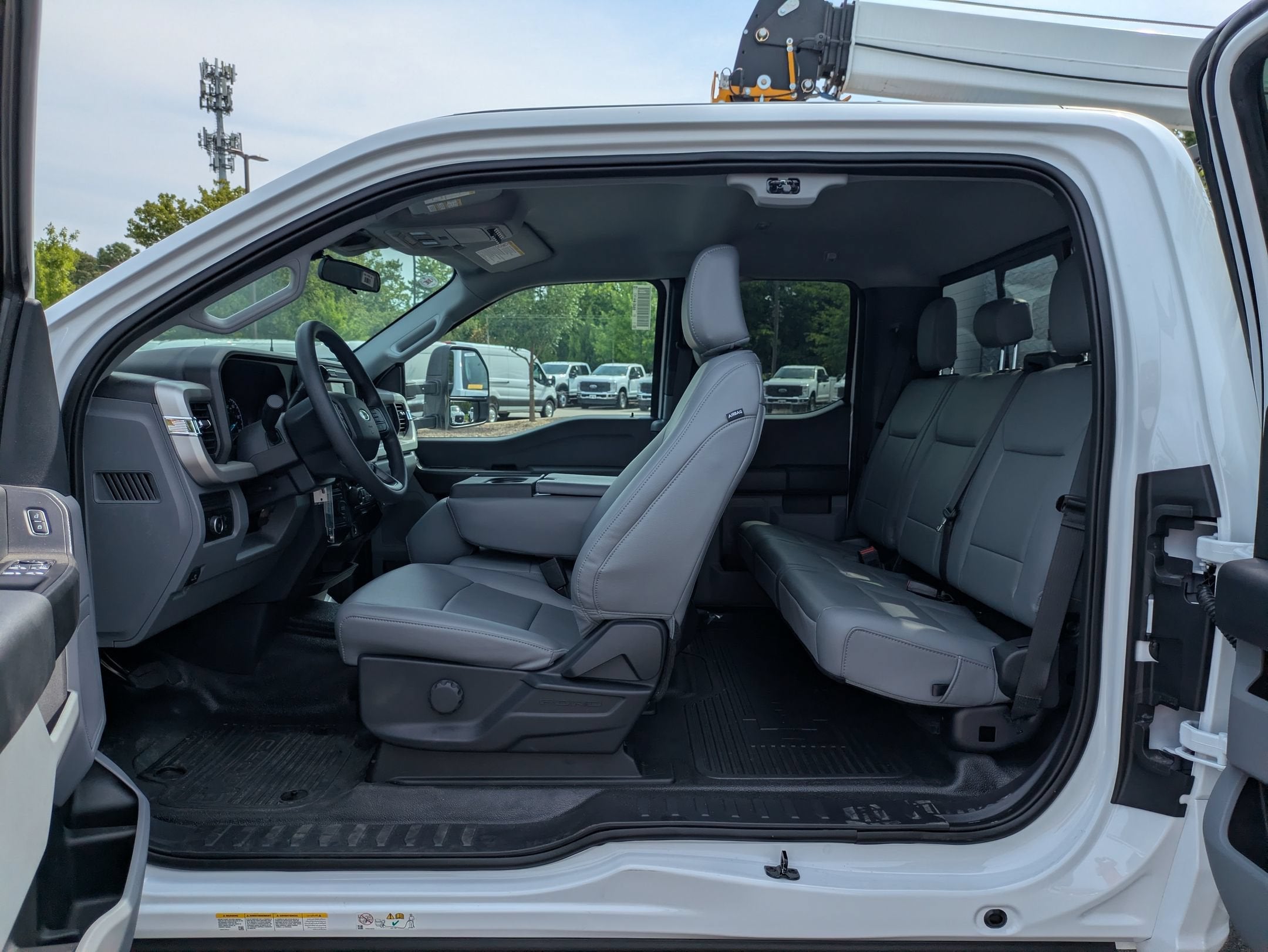 2026 Ford Super Duty F-550 DRW XL