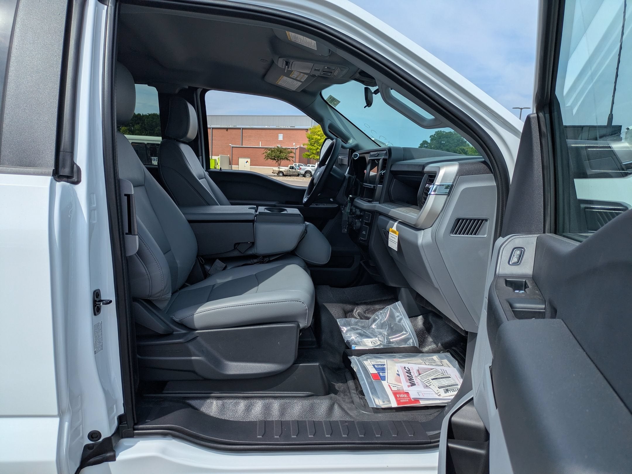 2026 Ford Super Duty F-550 DRW XL