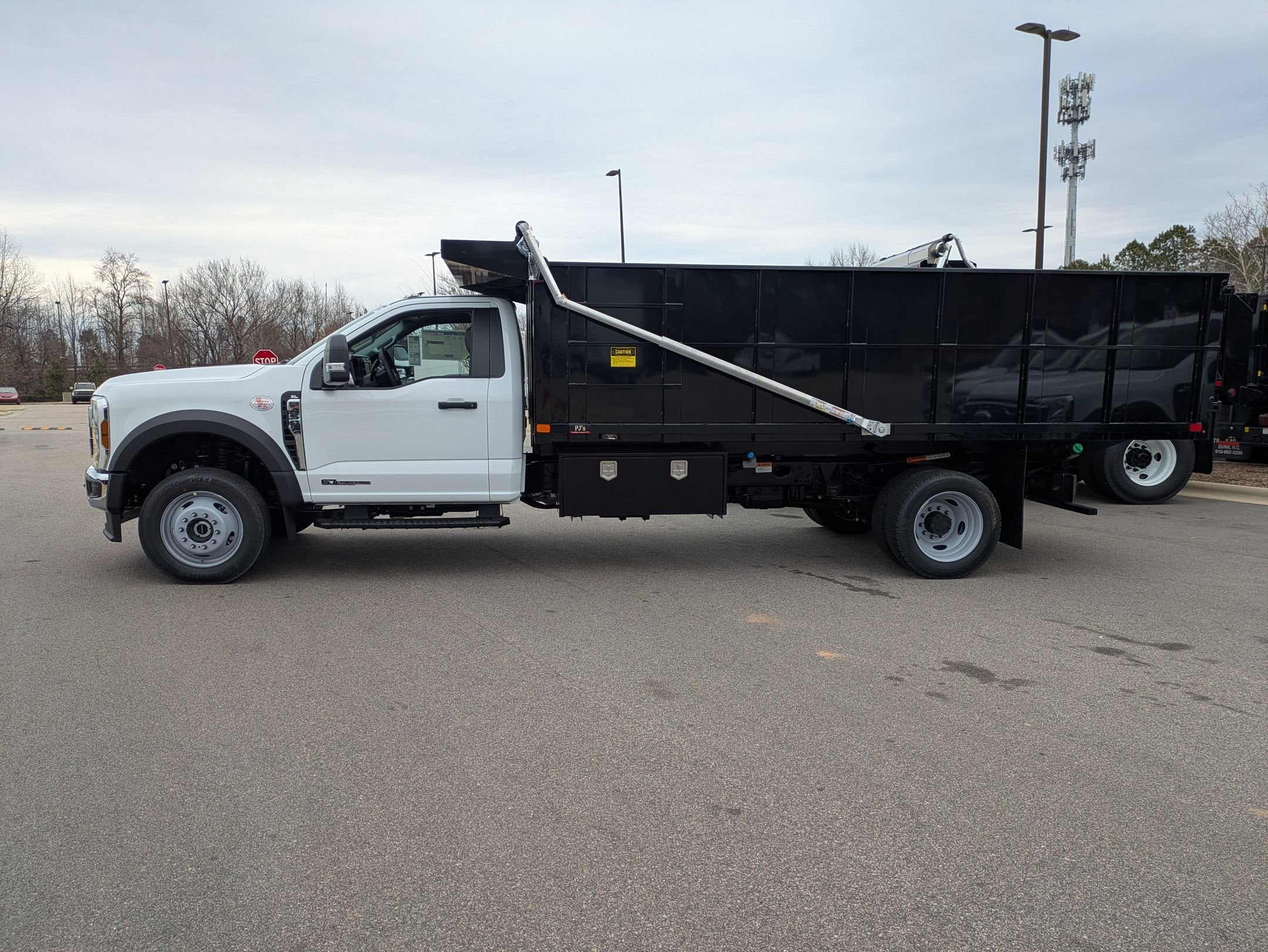 2026 Ford Super Duty F-450 DRW XL